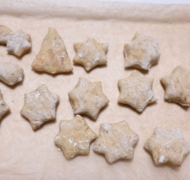 Hundekekse für Weihnachten backen - haustidepoterkost.com