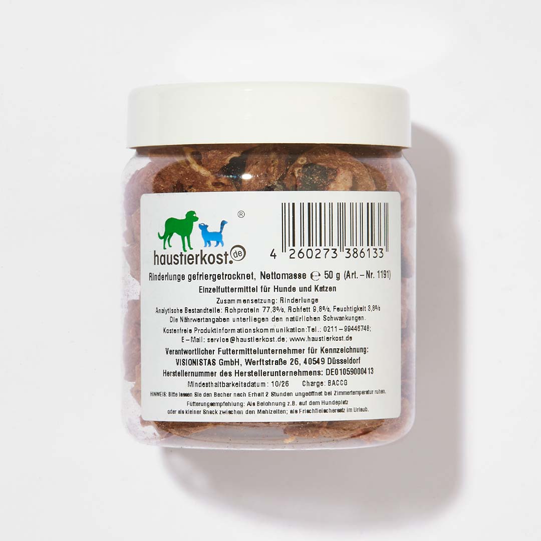 Gefriergetrocknete Rinderlunge in 50 g Plastikbehälter, geeignet als Snack für Hunde.